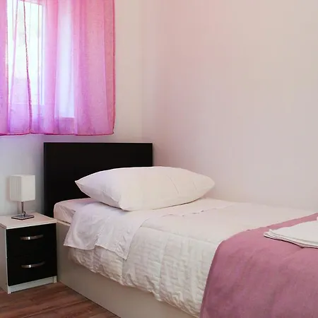 Apartments Palma Sibenik Room photo